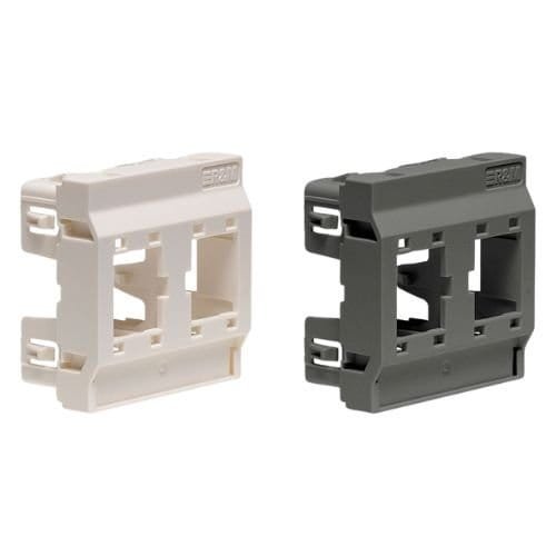 R313330 - Platine 45/45 prise - R&M 4 R313330 Platine 4545 prise RM 1